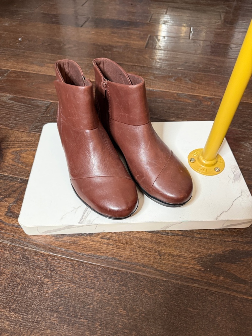Clarks Hope Track Brown Leather Ankle Boots - Picture 2 of 5